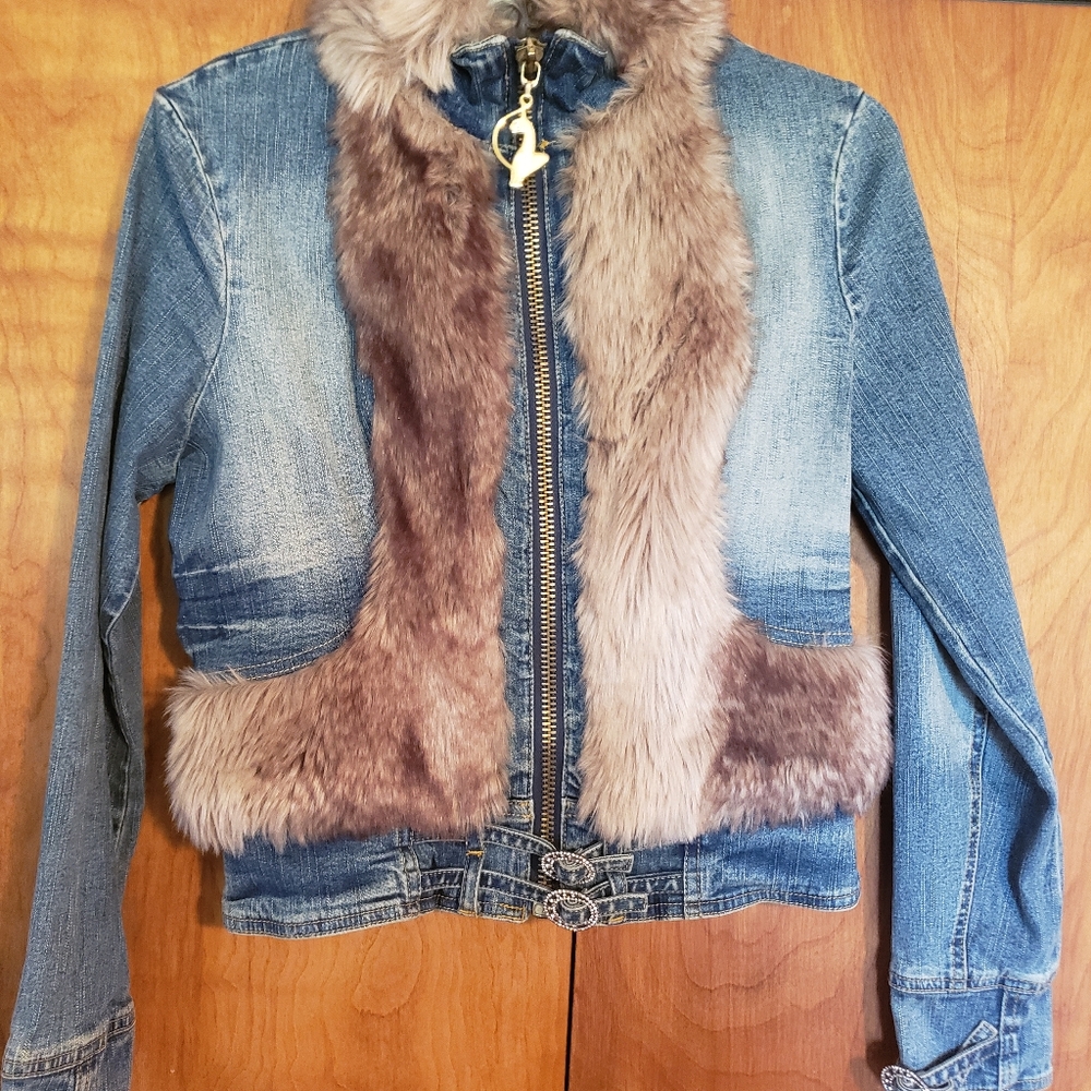 Baby Phat Y2K Blue Denim Jacket with Taupe Faux Fur Trim, RARE Item! - Picture 11 of 13